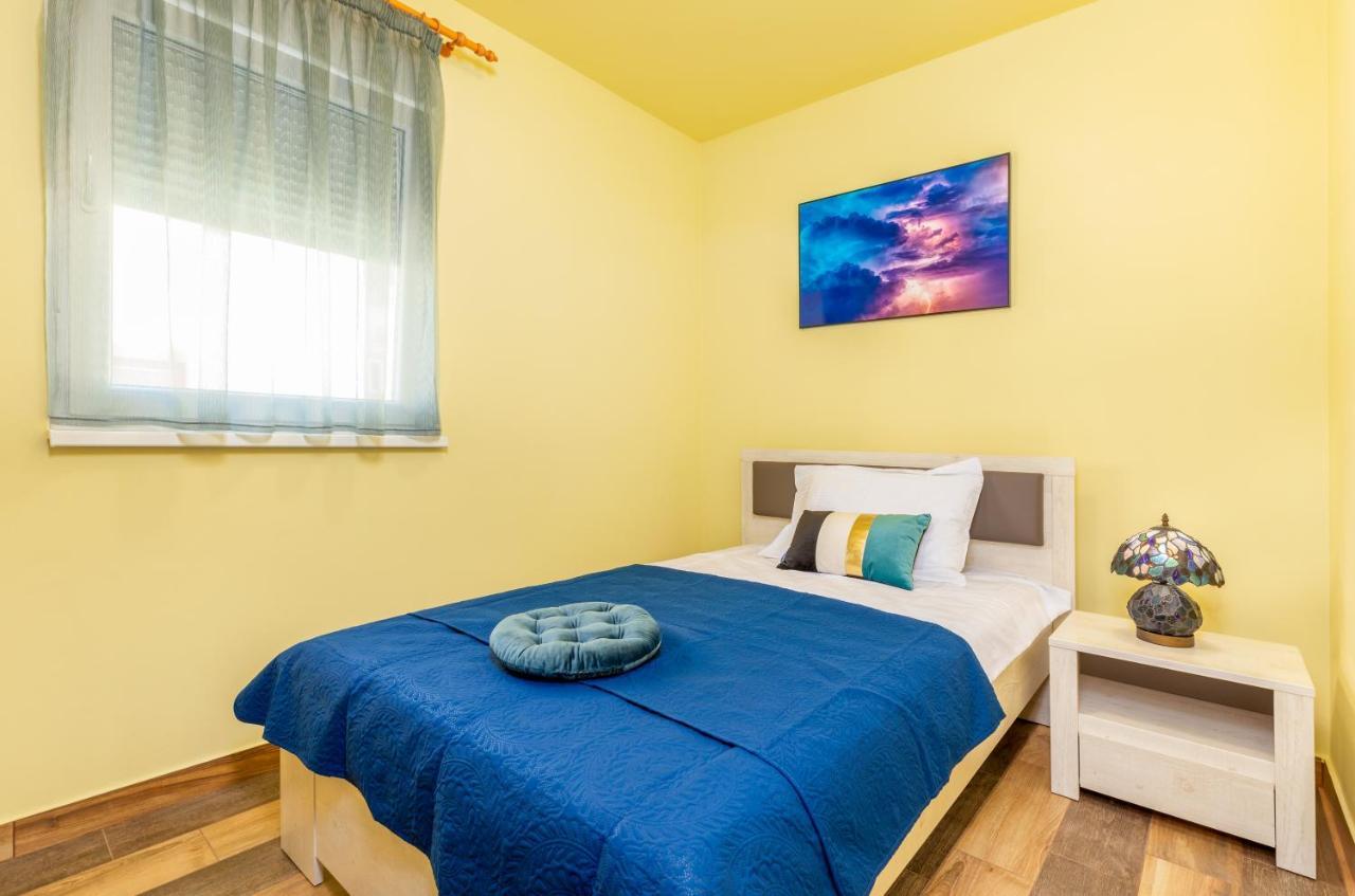Apartmani Monte Πούλα Εξωτερικό φωτογραφία
