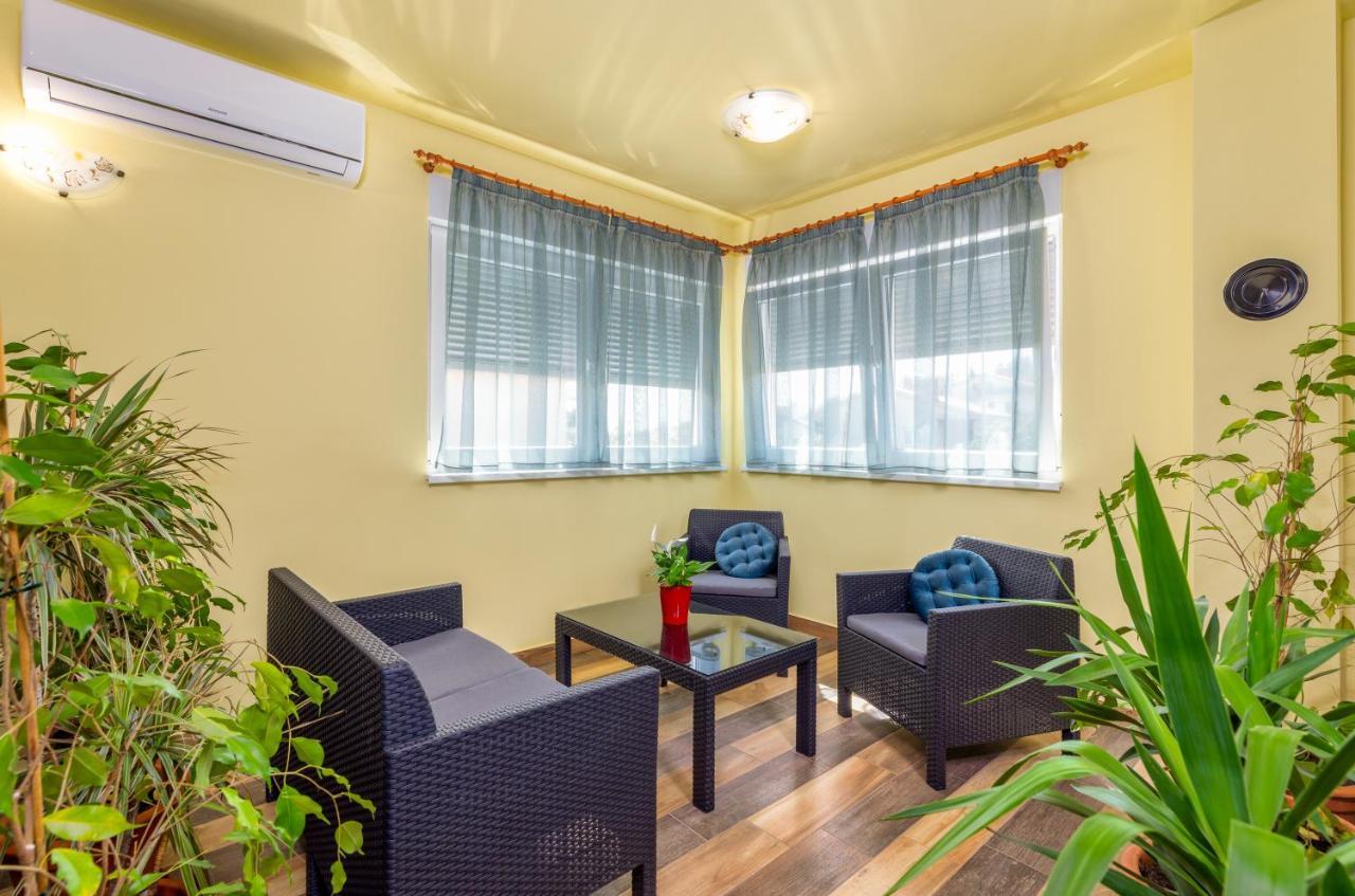 Apartmani Monte Πούλα Εξωτερικό φωτογραφία