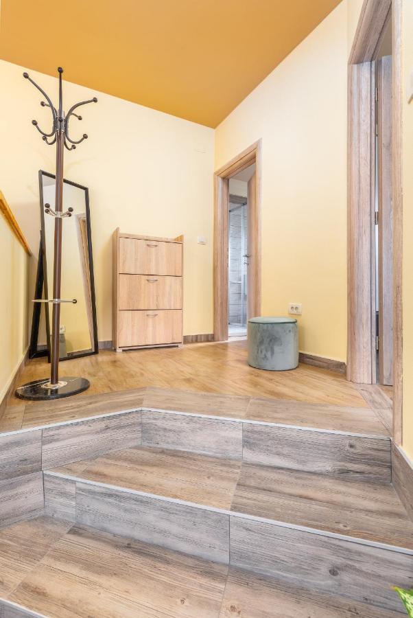 Apartmani Monte Πούλα Εξωτερικό φωτογραφία